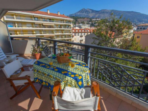 Grand 2P climatisé, terrasse, parking, centre Menton, commerces & plages à pied - FR-1-196-189